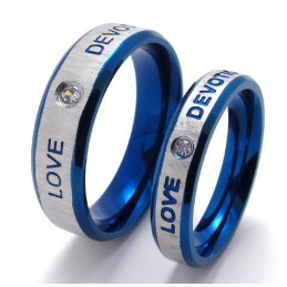 Elegante Form, Schöne Farben, Hochwertiger Titanring