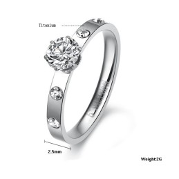 Qualität Und Quantität Gesichert Weiblicher Titanring Mit Strass