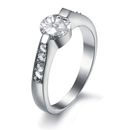 Stabiler Qualitäts-Titanring Für Damen Mit Strass