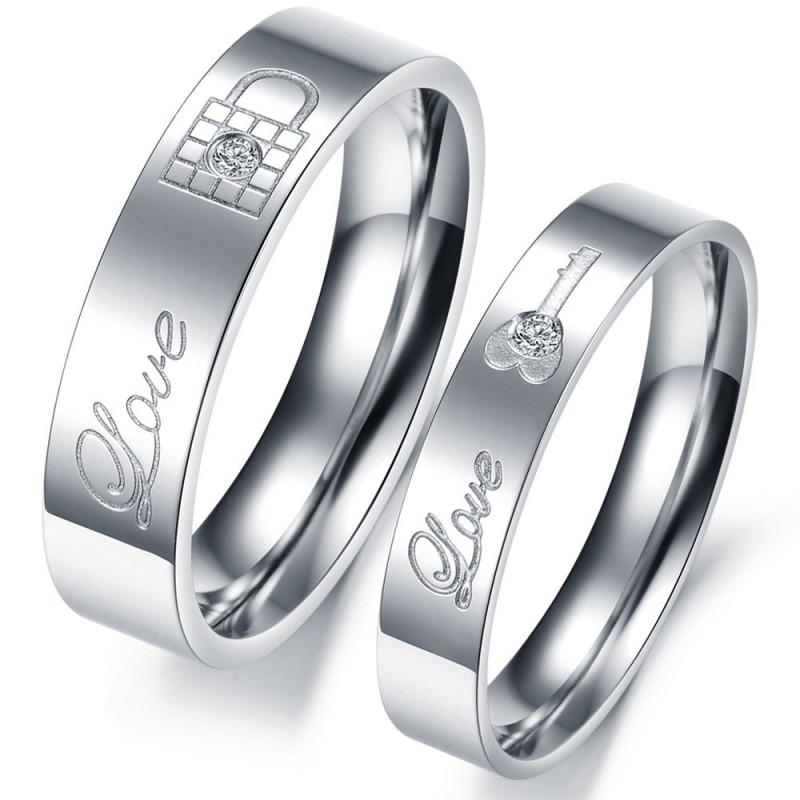 Hochwertiger Titanring Für Verliebte Mit Strass