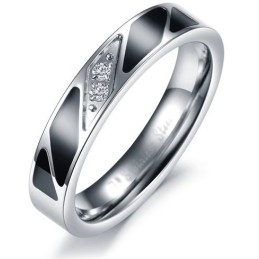 Hochwertiger Titanring Für Verliebte Mit Diamant