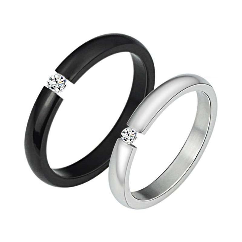 Hochwertiger Schwarz-Weißer Titanring Für Verliebte Mit Strass