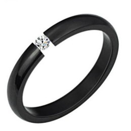 Hochwertiger Schwarz-Weißer Titanring Für Verliebte Mit Strass