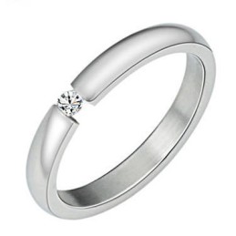 Hochwertiger Schwarz-Weißer Titanring Für Verliebte Mit Strass