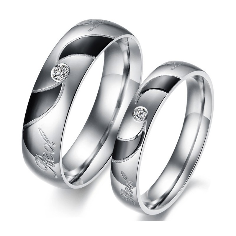 Hochwertiger Schwarzer Titanring Für Verliebte Mit Diamant