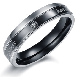 Stabiler, Hochwertiger, Eleganter Titanring Für Verliebte