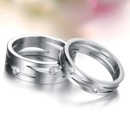 Stabiler Qualitäts-Labyrinth-Titanring Für Liebhaber Mit Strass