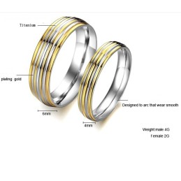 Hochwertiger Goldener Titanring Für Verliebte