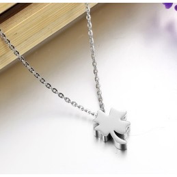 Die Königin Der Qualität Damen-Klee-Halskette Aus Titan