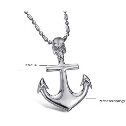 Weltweit Bekannte Kreuz-Halskette Aus Titan