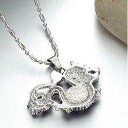 Bekannt Für Seine Hochwertige Männliche Titan-Halskette Mit Perlen