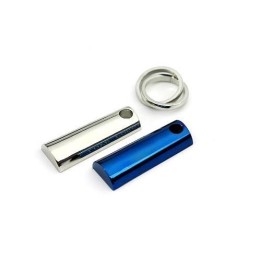 Love Forever – Zweiteilige Halskette Mit Titan-Anhänger In Blau Und metallisch grau