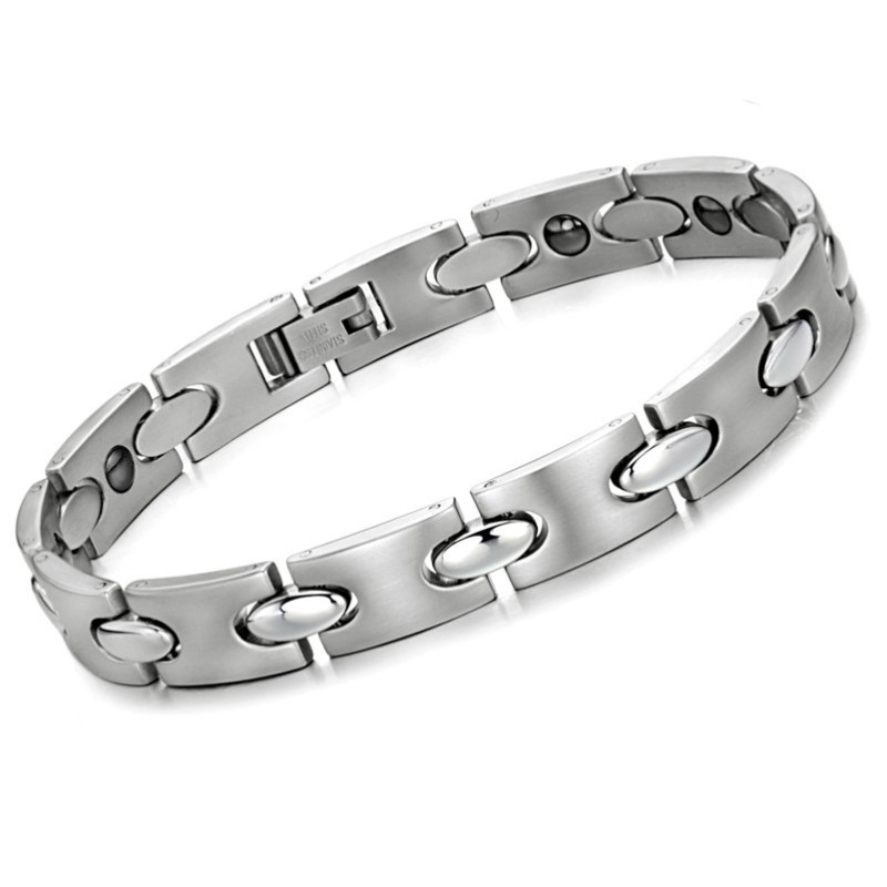 Die Königin Der Qualitätsgesundheit Titanarmband