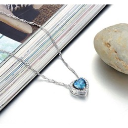 Hochwertige Weibliche Sweetheart ierte Titan Halskette Mit Strass