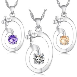 Elegante Halskette Aus Titan Mit Platinbeschichtung Von Ausgezeichneter Qualität Für Damen
