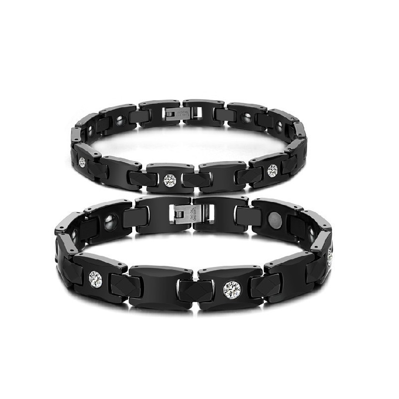 Bekannt Für Seinen Hochwertigen Armreif Aus Schwarzer Wolframkeramik Für Verliebte Mit Strass Bekannt Für Seinen Hochwertigen Armreif Aus Schwarzer Wolframkeramik Für Verliebte Mit Strass