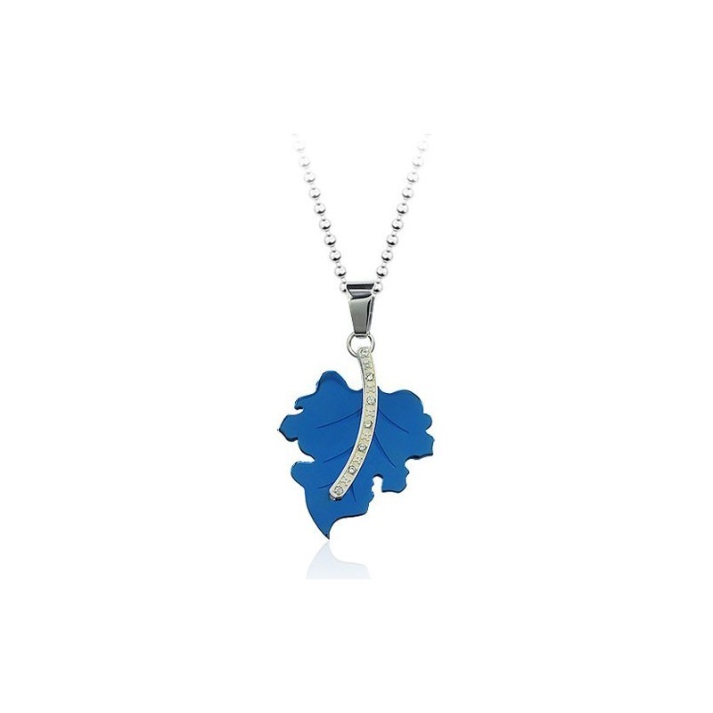 Exquisiter Titan-Anhänger In Ahornblattform Für Herren – Inklusive Kette Exquisiter Titan-Anhänger In Ahornblattform Für Herren – Inklusive Kette