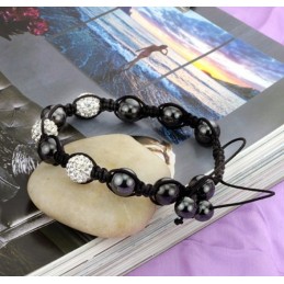 Hochwertiges Damenarmband In Kugelform Mit