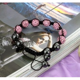 Langlebiges, Weibliches Armband In Kugelform Mit