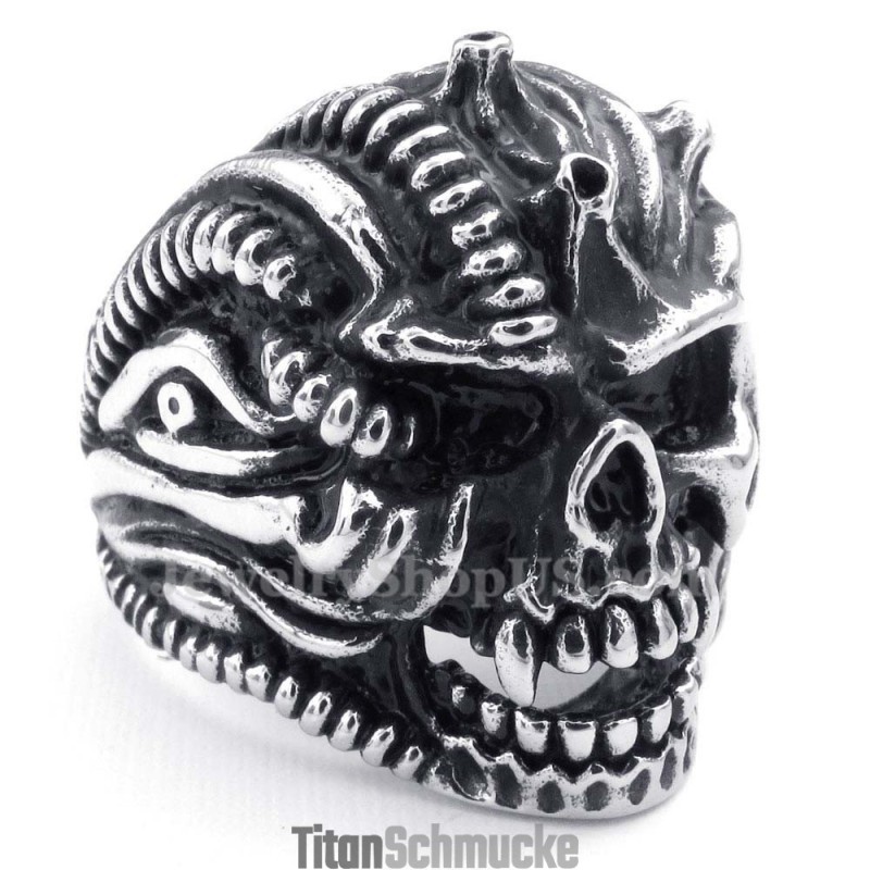 Totenkopfring Aus Titan Totenkopfring Aus Titan