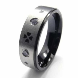Vierblättriger Kleeblatt-Ring Mit , 6 Mm, Titan-Einlage
