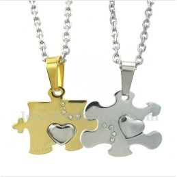 Titan-Gold-Puzzle-Paaranhänger Mit Kostenloser Kette (Ein Paar)