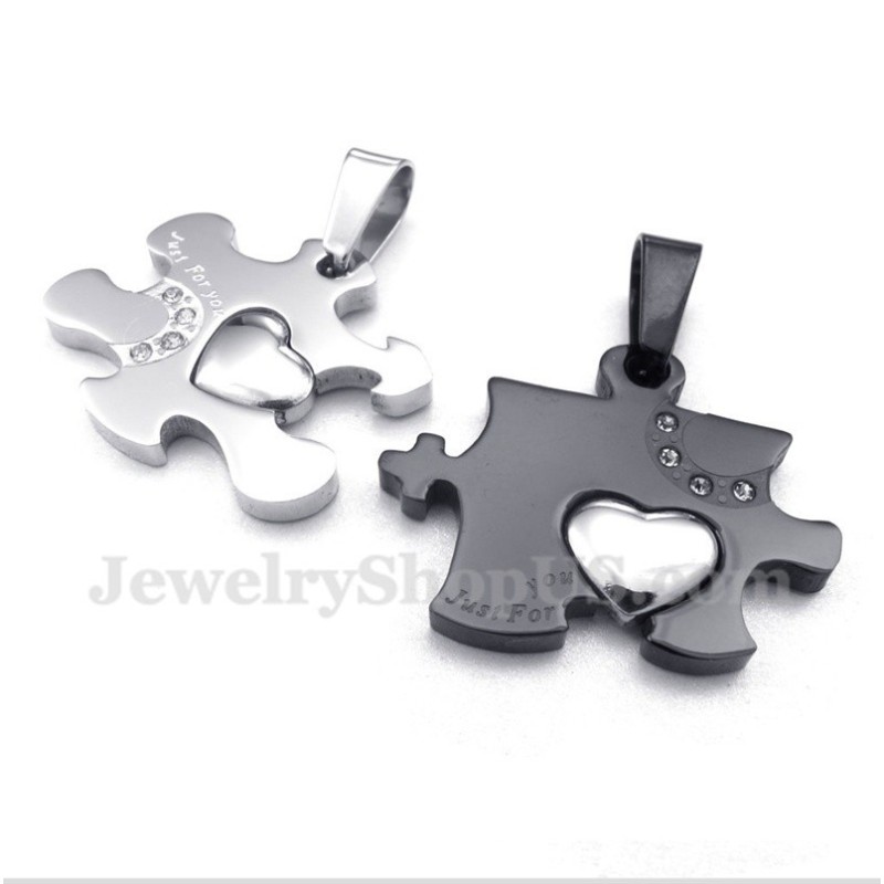 Titanschwarzer Puzzle-Paaranhänger Mit Kostenloser Kette (Ein Paar)