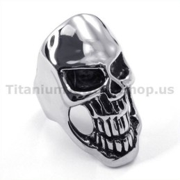 Totenkopfring Aus Titan