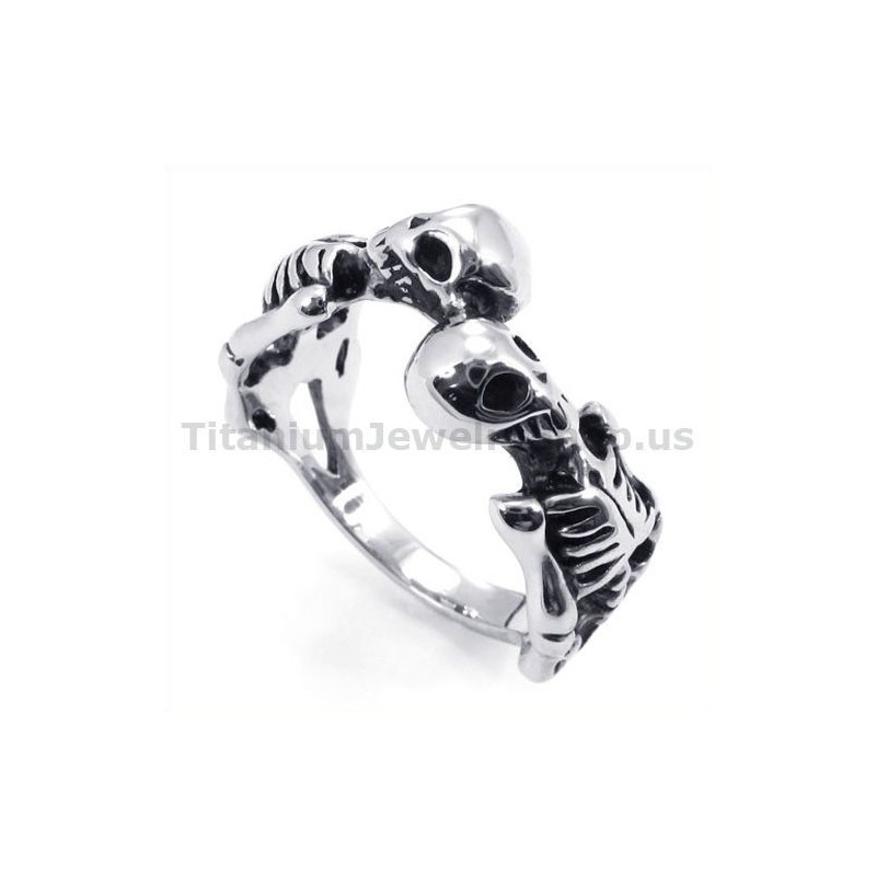 Titanring Mit Totenkopf