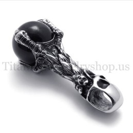 Totenkopf Mit Schwarzem Edelstein, Anhänger Aus Reinem Titan