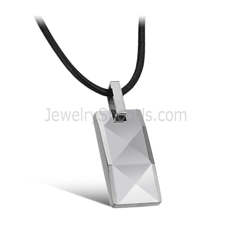 Wolfram-Silber-Anhänger Mit Kompliziertem, Facettenreichem Design C630