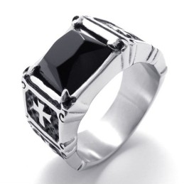 Titanring Mit Kreuz Und Schwarzem