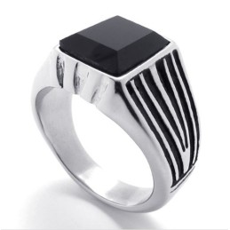 -Titanring