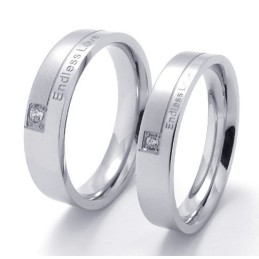 Elegante Form Farbbrillanz Stabile Qualität Titan Ring